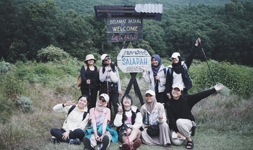 Trekking Gunung Papandayan