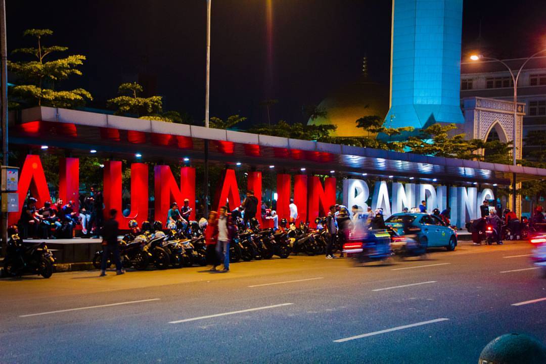 Alun-Alun Bandung, Wisata Domestik Bandung 3 Hari 2 Malam