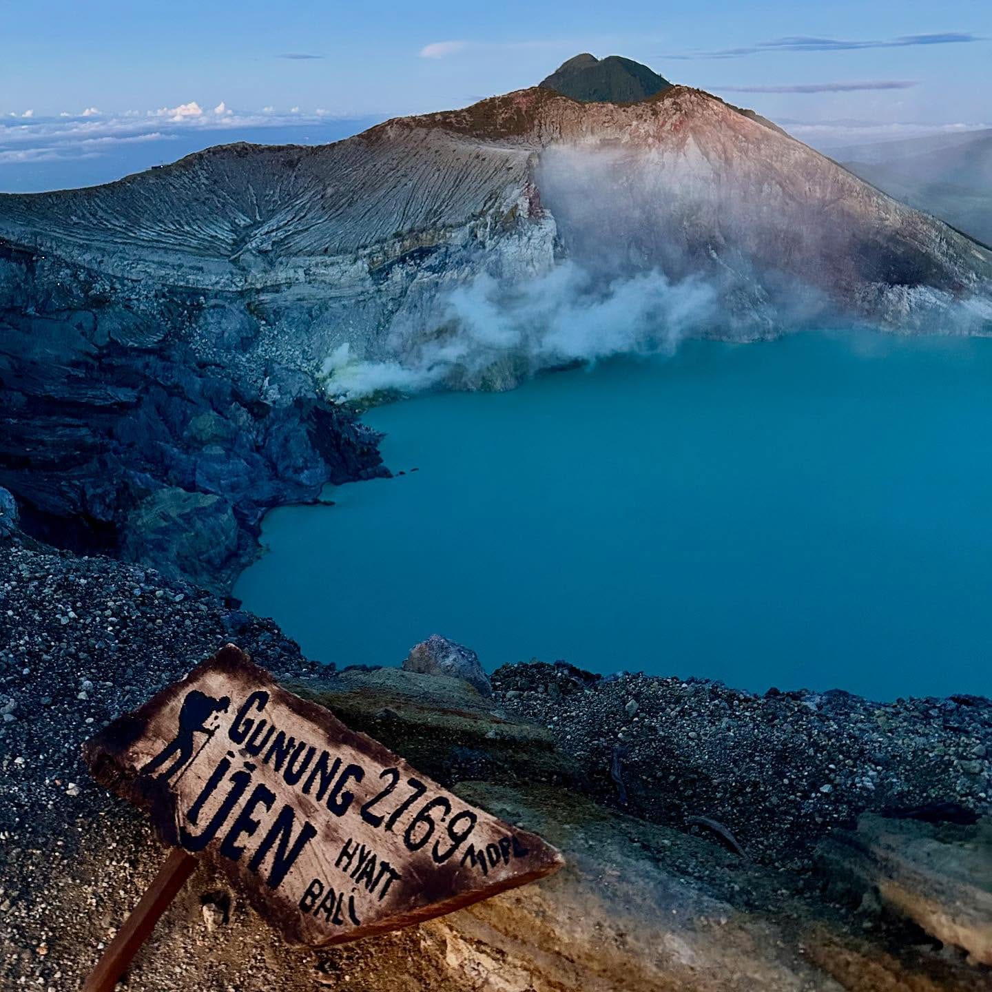 Banyuwangi-Kawah-Ijen