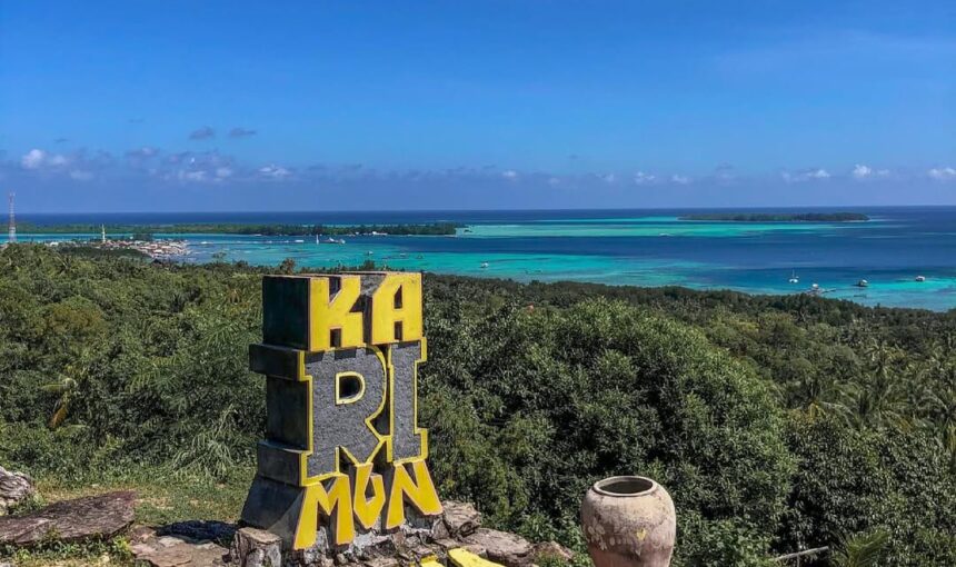 Petualangan eksotis ke Karimunjawa selama 3 hari 2 malam