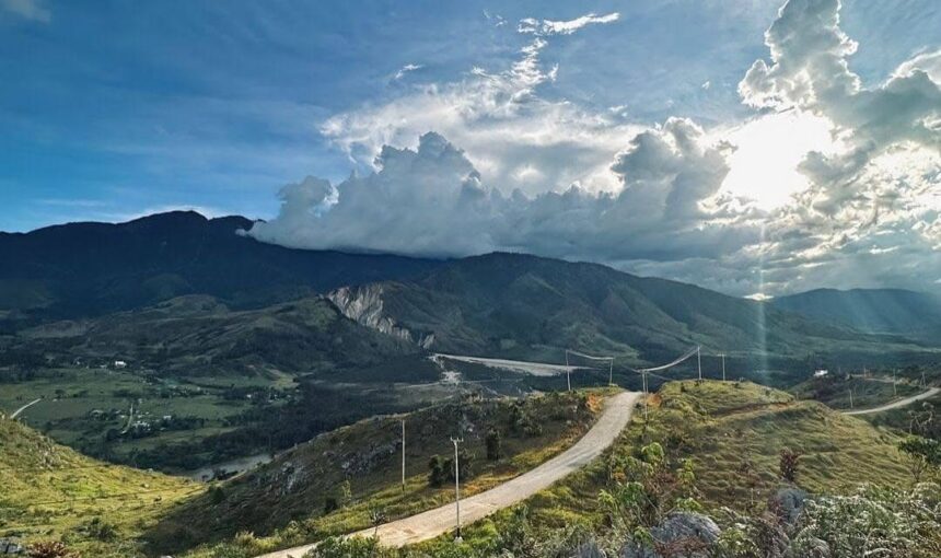 Menjelajahi Lembah Baliem Bagian Selatan