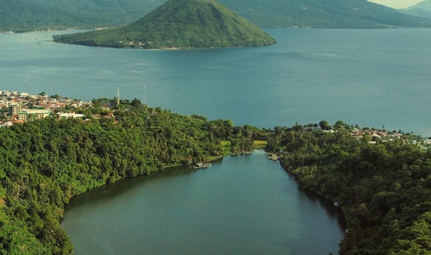 Menyusuri Keindahan Danau Amutu Muar